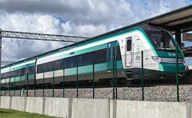 Tren Maya suspende servicio en Campeche; desalojan a 120 pasajeros tras salir una rueda del riel