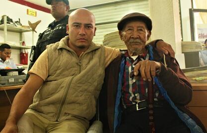 Tras 27 días en huelga de hambre, liberan a activista oaxaqueño