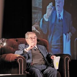 Despiden en un íntimo velorio a León-Portilla