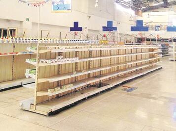 Crónica: Las trISSSTEs tiendas abandonadas