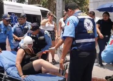 Dan hachazo a turista canadiense en plaza comercial de Mérida