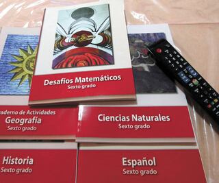 Rediseño de libros no busca “adoctrinar a alumnos” asegura Senadora
