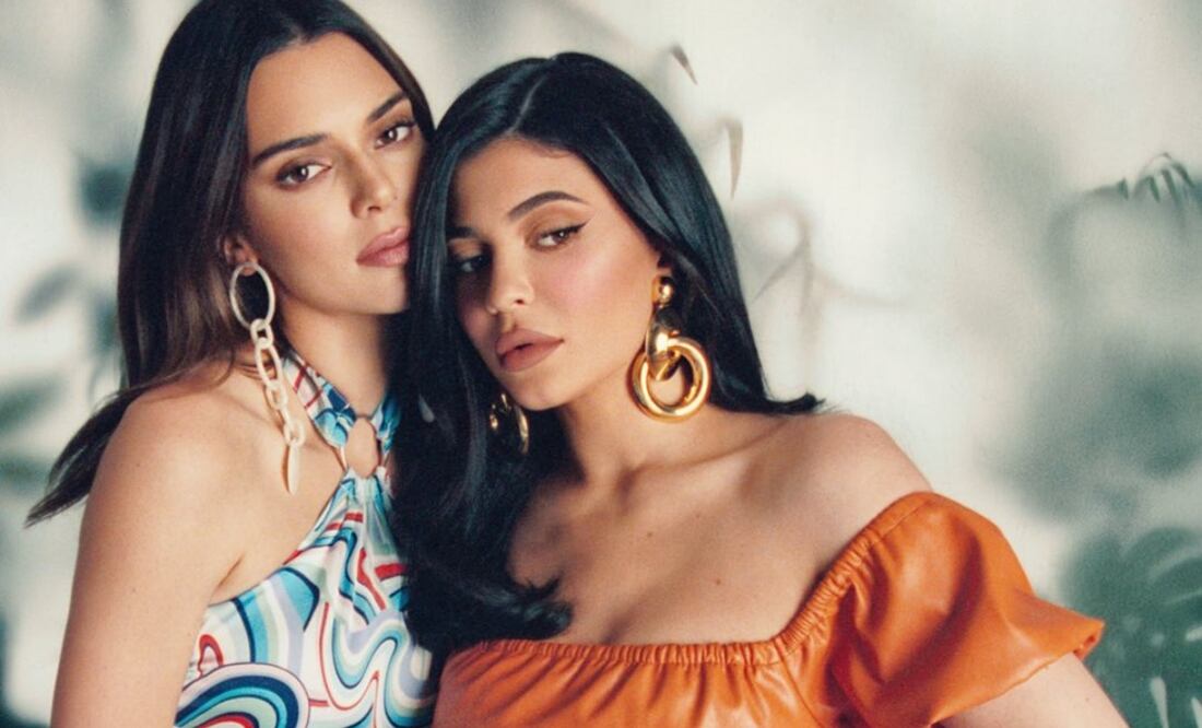 Kendall y Kylie tienen desde hace años una marca de ropa y accesorios. Foto: Instagram @kendallandkylie