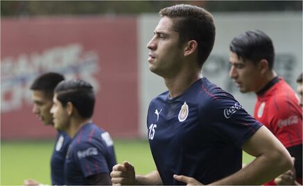 Santiago Ormeño sería nuevo refuerzo de Chivas, pese a que juega con la Selección de Perú