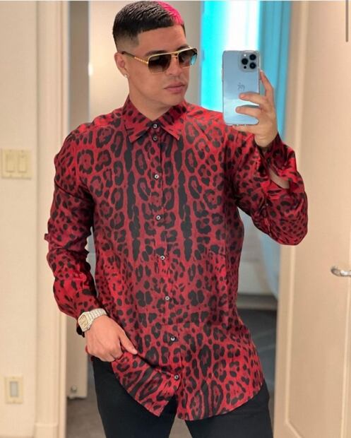 3 looks de lujo que ha lucido Eduin Caz de Grupo Firme