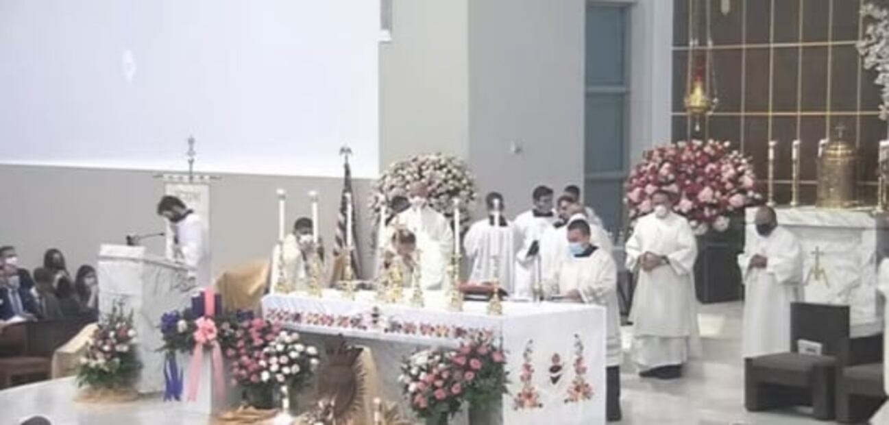 Celebran a la Virgen en EU con cupo limitado