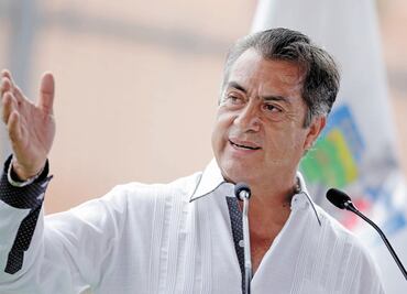 Evita El Bronco ir a ‘show’ de Congreso de Nuevo León