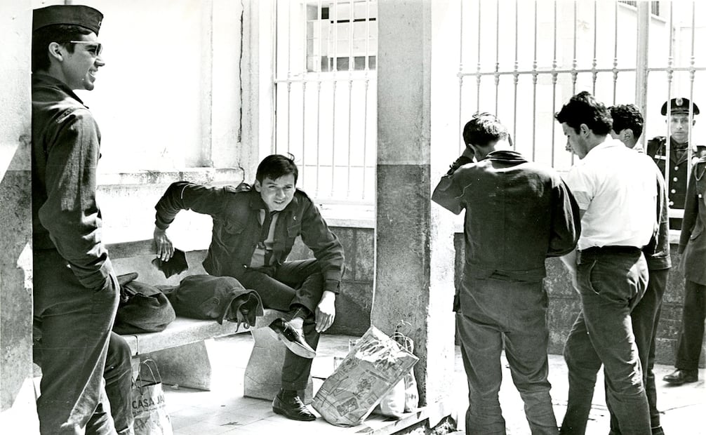 La atmósfera imponente con que dibujaron la prisión de Lecumberri en el Porfiriato fue un asunto más de palabra que de hechos. Llegó a haber toda una red de tratos entre presos y personal. Archivo EL UNIVERSAL.