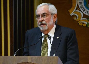 Cuauhtémoc Cárdenas, Lorenzo Córdova y Ciro Murayama firman carta en apoyo a Enrique Graue