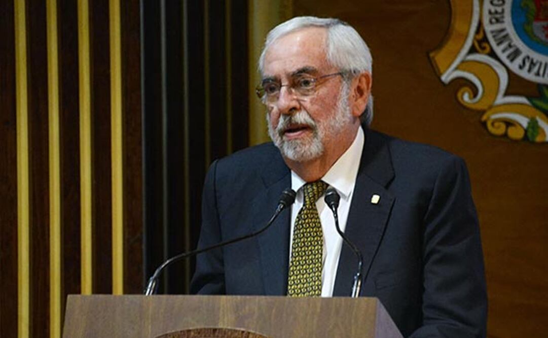 El rector Enrique Graue Wiechers preside la Fundación Conde de Valenciana. Foto: Cortesía UNAM