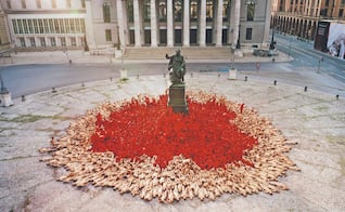 “Los artistas queremos luchar contra el conservadurismo”: Spencer Tunick