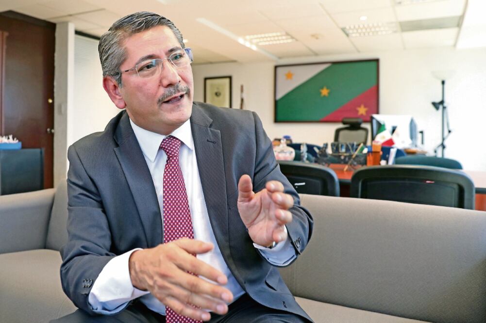 Alfredo Higuera Titular de la Oficina de Investigación del caso Iguala (LUCÍA GODÍNEZ. EL UNIVERSAL)