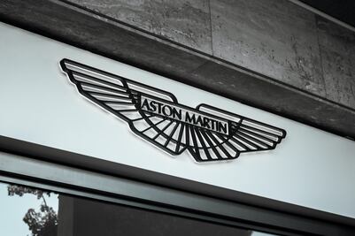 Mujer que demandó a Aston Martin por mala reparación deberá pagar 5.2 millones de pesos 