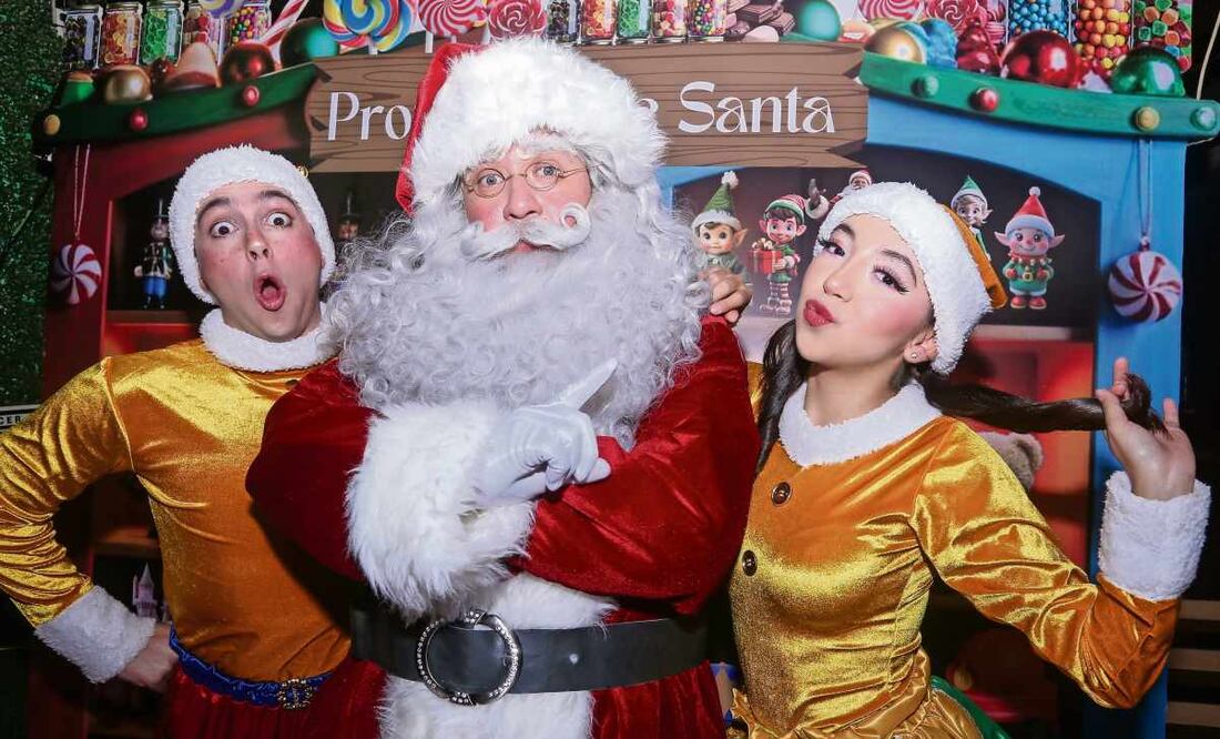 El personaje comparte que sus duendes también realizan un intercambio de regalos. Foto: Luis Camacho / EL UNIVERSAL