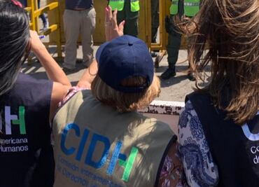 Agresiones a mujeres periodistas deben investigarse con perspectiva de género: CIDH