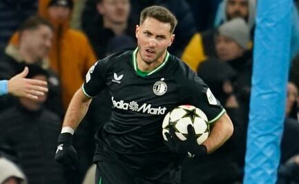 Santiago Giménez fue nominado para el mejor gol del Feyenoord en diciembre