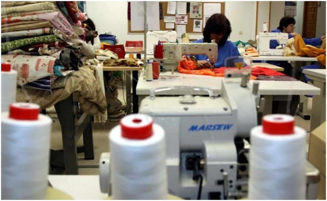 Según las asociaciones, la industria textil estadounidense envía 12 mil 300 millones de dólares en insumos a México y Canadá, representando el 53 % de sus exportaciones mundiales. Foto: Archivo/El Universal