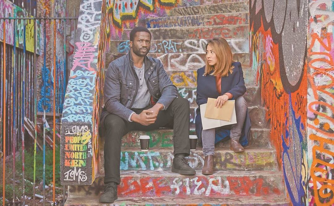 La serie de nueve episodios retrata un choque de bandas criminales que quieren el control de Londres. Foto: STARZ PLAY