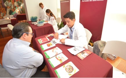 Acuerdan aumento salarial de 5.1% para personal médico del ISSSTE y del sector salud