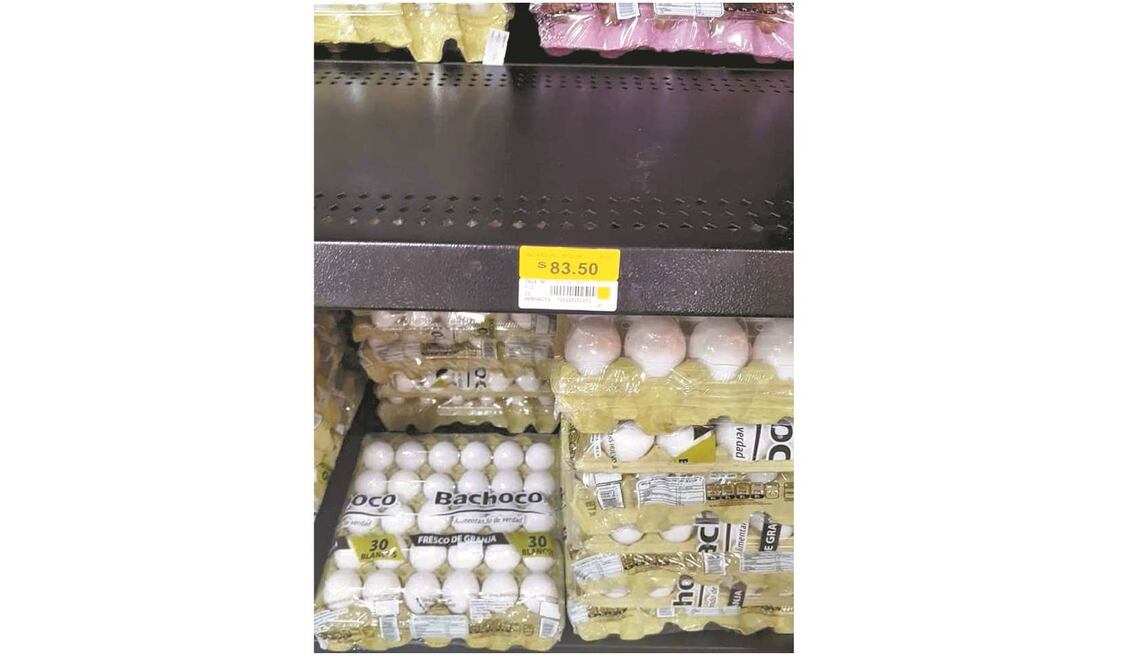 El huevo en San Diego está entre 112 y 150 pesos la docena; en México, máximo hasta 93, dice Mariela.