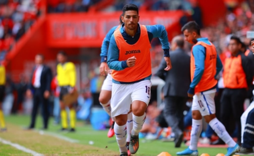 ¿Lucas Passerini o Santiago Giménez como titular de Cruz Azul?