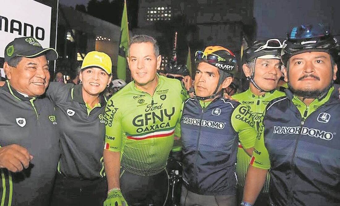 En la primera edición de la carrera del Gran Fondo de Nueva York (GFNY) participó el gobernador Alejandro Murat Hinojosa. Foto: Especial