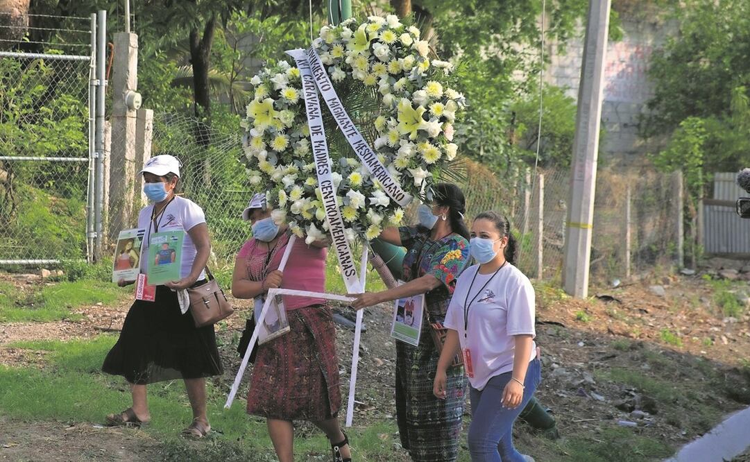 Madres de migrantes centroamericanos desaparecidos se manifestaron en Tuxtla Gutiérrez, Chiapas, el 3 de mayo. Foto: Carlos López/ EFE