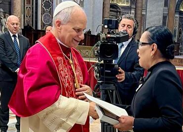 Papa León XIV envía bendiciones al pueblo de México: Rosa Icela Rodríguez; "Le mostré un regalo de la Virgen de Guadalupe"