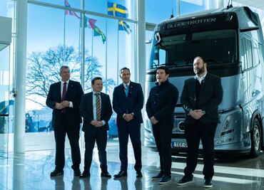 Volvo anuncia inversión de mil millones de dólares en NL; Samuel García prevé que planta quedé en un año