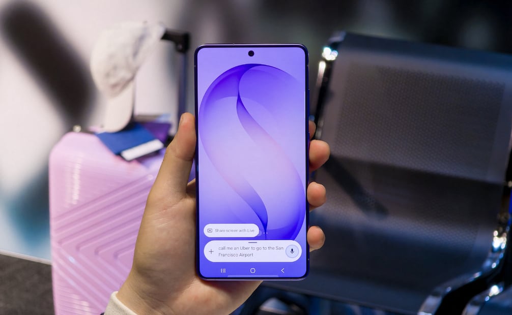 Si tu celular Samsung se sobrecalienta con frecuencia, llévalo con un experto para una revisión. Foto: Samsung