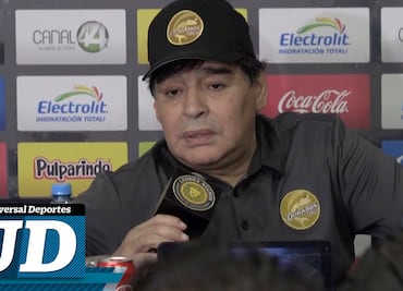 Diego Maradona arremetió en contra de Gianni Infantino