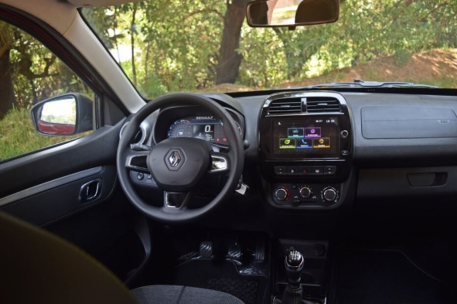 A prueba: Renault Kwid 2022, pequeño por fuera y grande por dentro