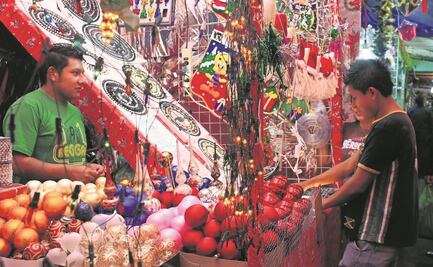 Luces navideñas dan 3 mil mdp a los piratas, denuncian empresarios