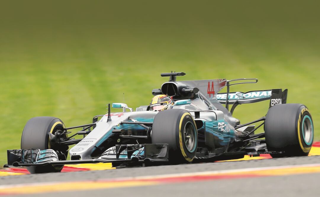 El británico fue el más veloz en las pruebas libres en el circuito belga.