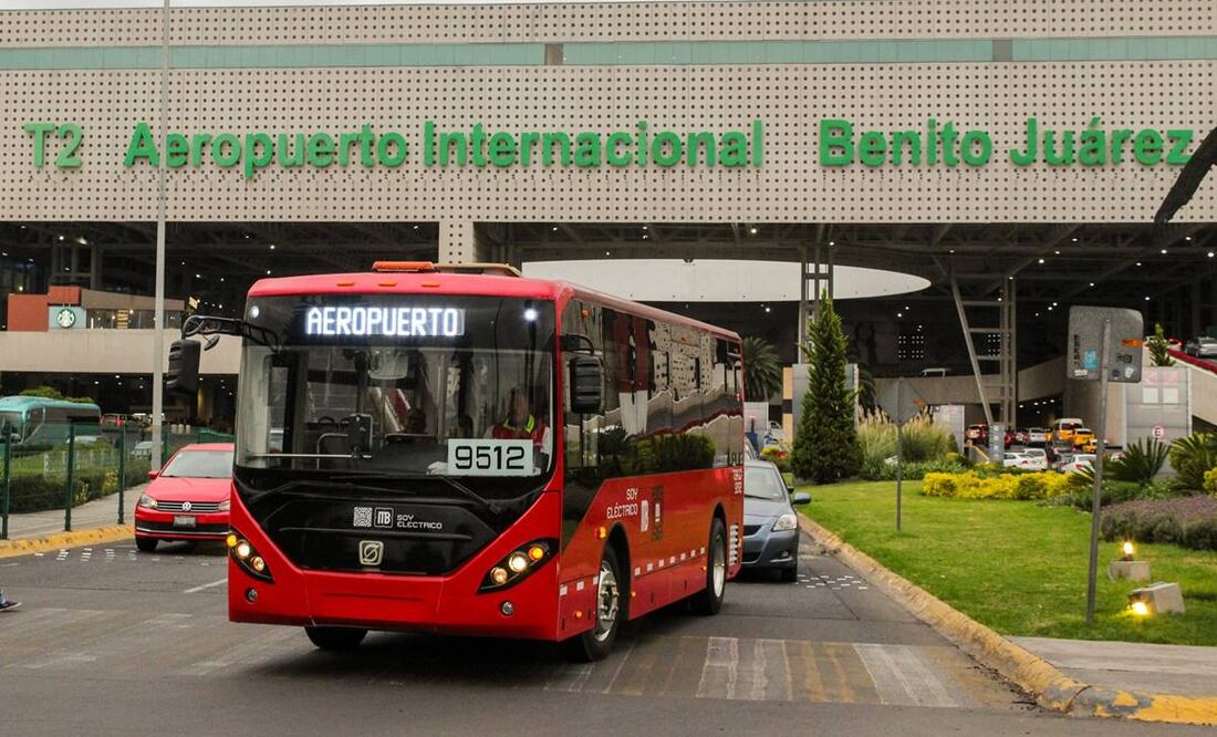 El AICM activó los protocolos de seguridad después de un llamado del piloto por una probable falla técnica. Foto: Archivo/El Universal