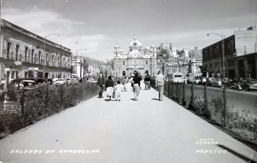 La famosa calzada que lleva a la Villa de Guadalupe