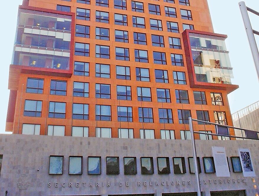 Entre los postulados por la Secretaría de Relaciones Exteriores se encuentra Aníbal Gómez Toledo para ser embajador en Arabia Saudita. ARCHIVO EL UNIVERSAL