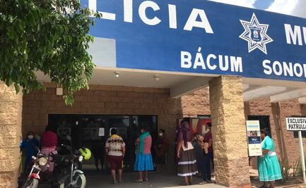 Mujeres yaquis exigen la presentación con vida de siete hombres de la tribu desaparecidos