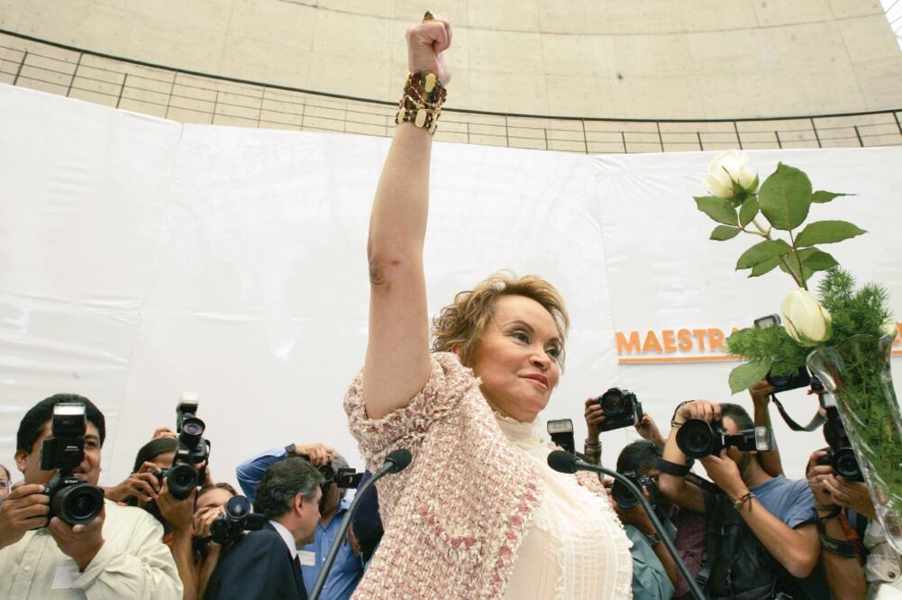 La defensa de Elba Esther Gordillo asegura que está presa por su desacuerdo con la reforma educativa (ARCHIVO EL UNIVERSAL)