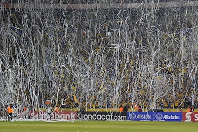 Tigres pide sanción por la caravana rayada