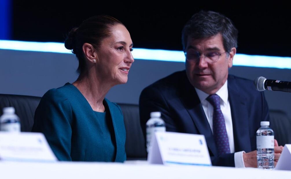 La presidenta de México, Claudia Sheinbaum Pardo, encabezó la Asamblea Anual de la Cámara de la Industria de Transformación de Nuevo León (Caintra). Foto: Especial