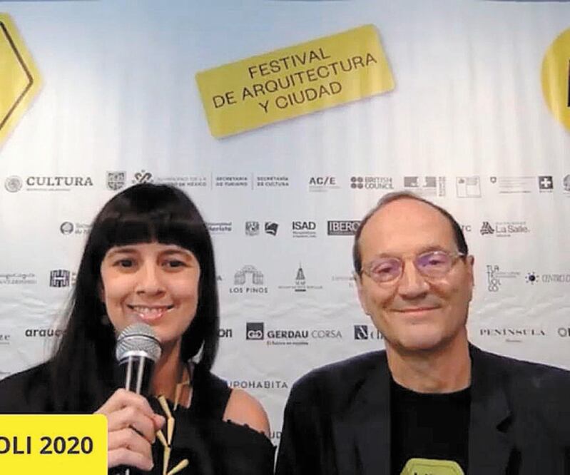 Andrea Griborio y Miquel Adrià condujeron el evento. Foto: ESPECIAL