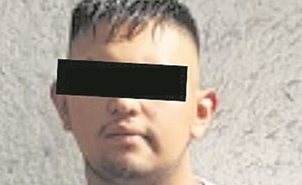 Caen dos por robar automóvil en Iztacalco