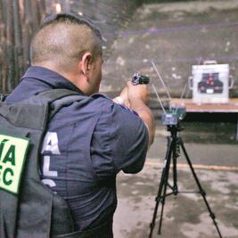 Emplea policía de Ecatepec chalecos antibalas caducos