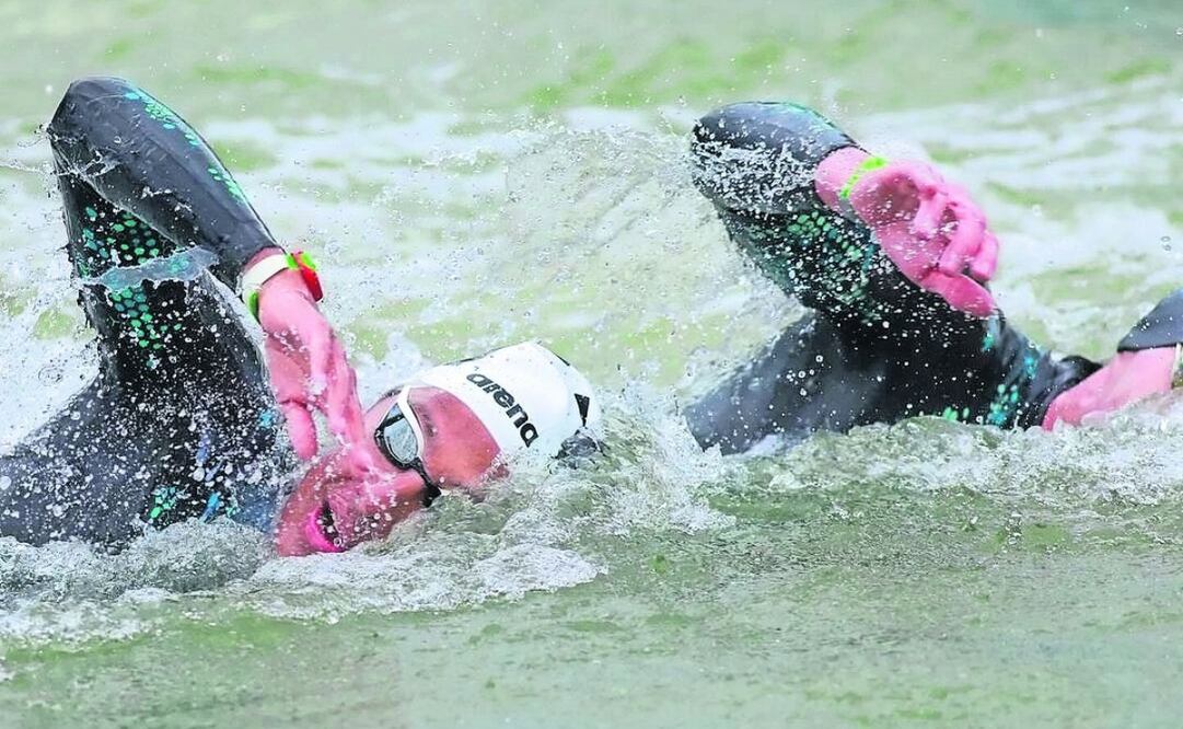 Nadar en cuerpos de agua con corrientes y sin carriles tiene su complejidad. Foto: Especial