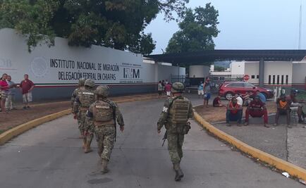 Al grito de "¡libertad!", migrantes intentan escapar de estación de Tapachula