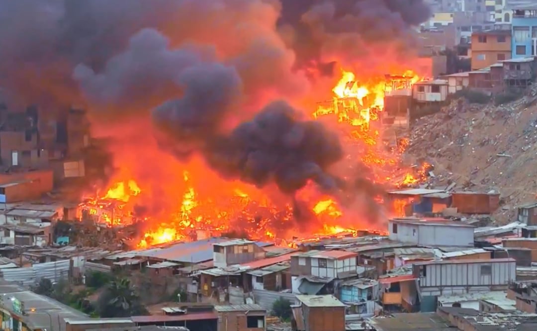Incendio en Lima afecta unas 80 viviendas (11/10/2025). Foto: Captura de video
