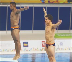 En comunicado sin firma, FMN vuelve a arremeter contra clavadistas