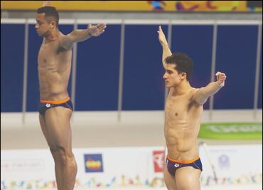 En comunicado sin firma, FMN vuelve a arremeter contra clavadistas