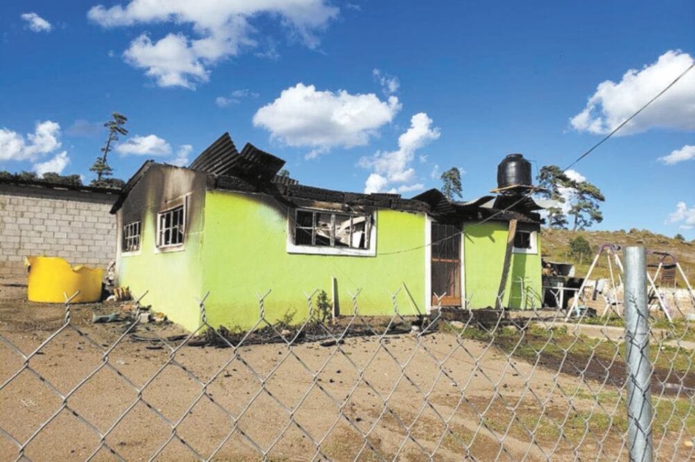 Pobladores de El Largo Maderal denunciaron que hombres armados llegaron a la comunidad y les ordenaron encerrarse en sus viviendas. Foto: ESPECIAL